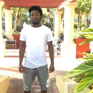 Meet your Posher, Lavell